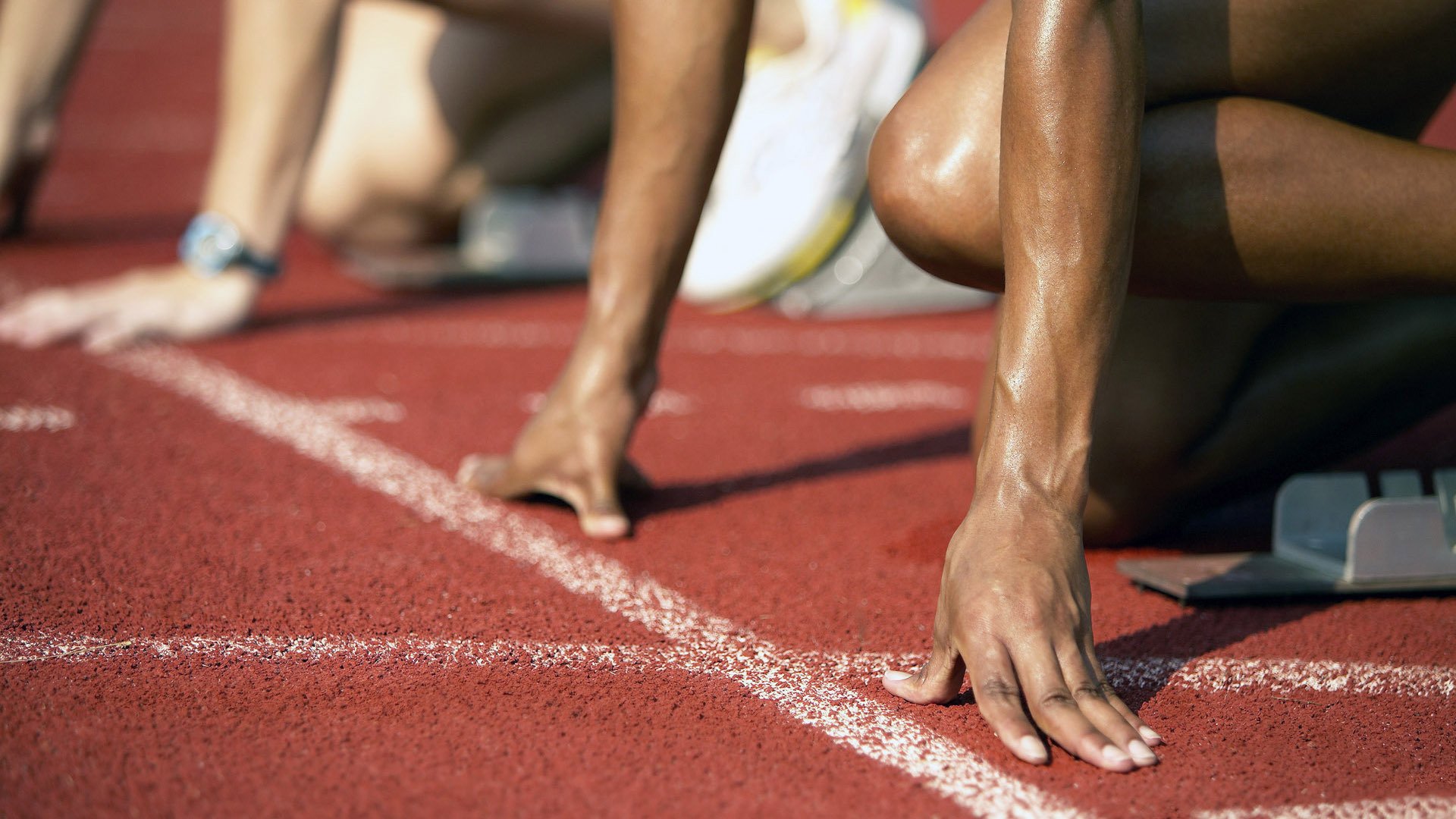 中国短道速滑世界杯多伦多站，女子接力再创佳绩勇夺金牌，2021短道速滑世界杯中国队